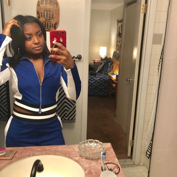 2 Piece Set - Picture 2 of 2